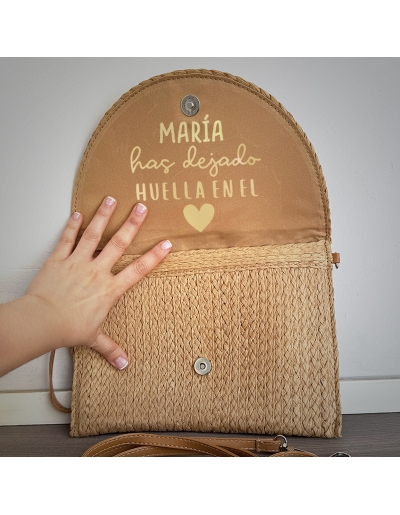 Bolso de paja, con mensaje... 2