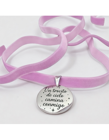 Medalla (Un trocito de cielo camina...